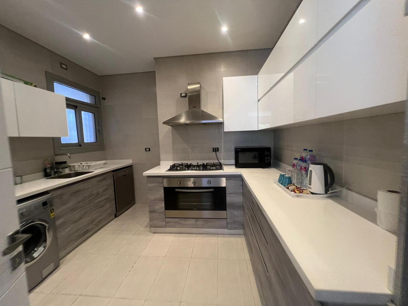 Garden Haven -serene Modern Apartment *