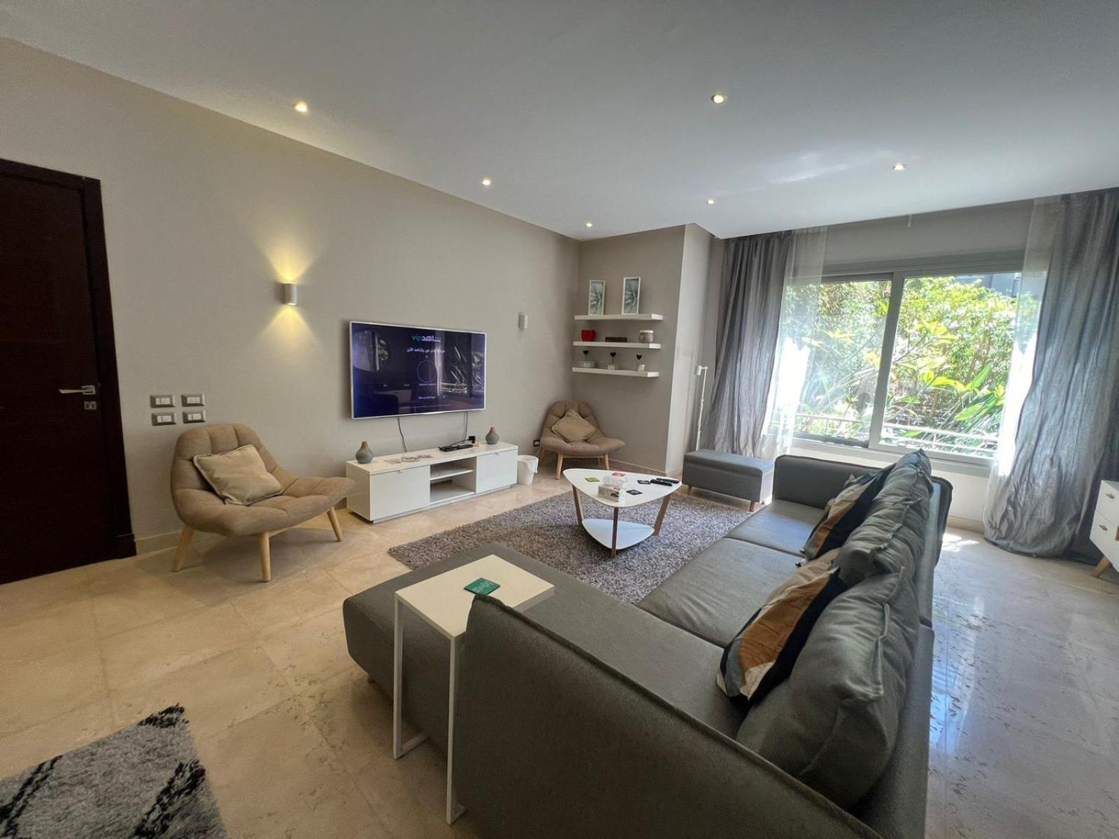 Garden Haven -serene Modern Apartment *